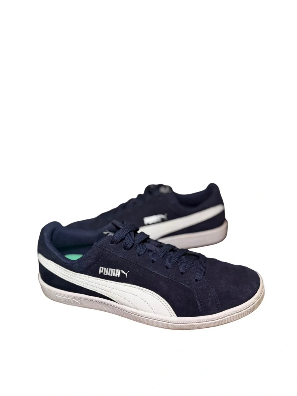 Puma Men’s Navy Suede Sneakers with White Formstrip size 8.5